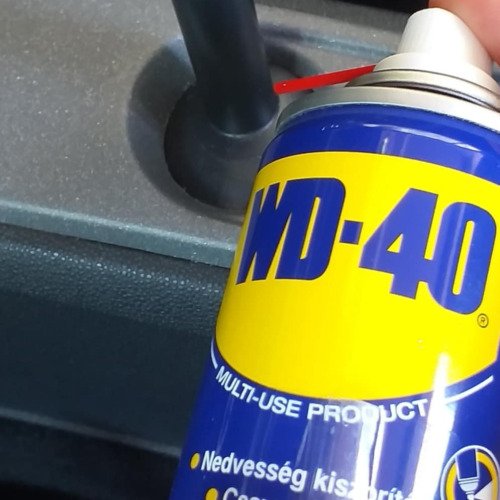 Autó váltógomb wd40