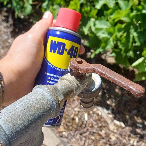 Kerti csap kezelése WD-40-el