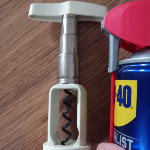 Teleszkópos bornyitó wd40