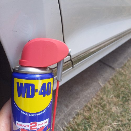 Autó karbantartás WD-40-el