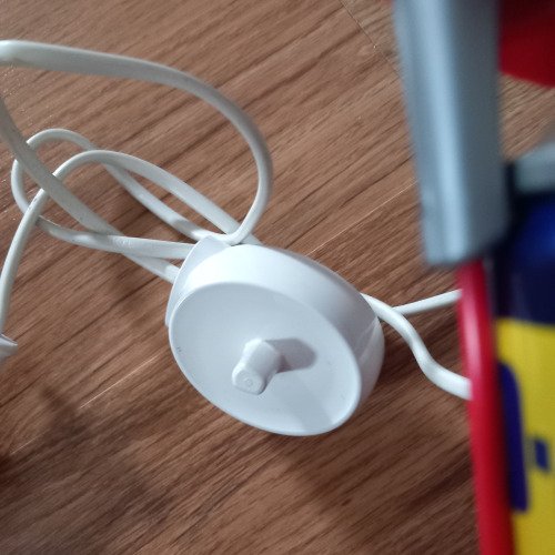 Elektromos fogkefe töltő wd40