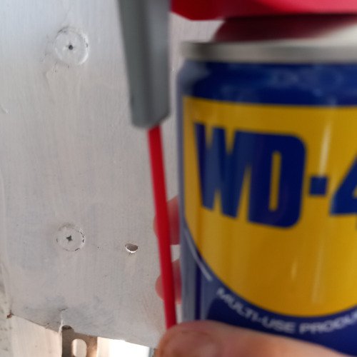 Garázs kapu rugó védő lemez wd40