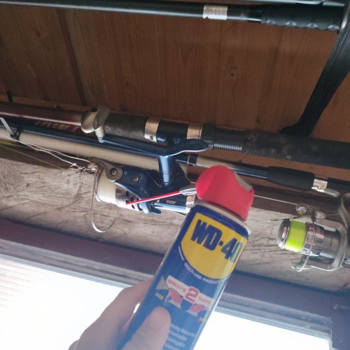 Horgászbot orsója és a WD40