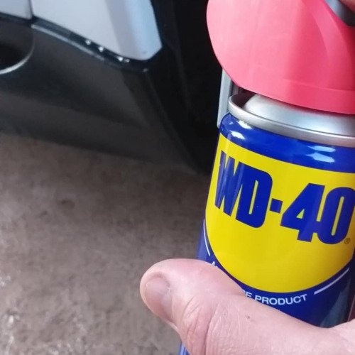 Autó sárvédő wd40