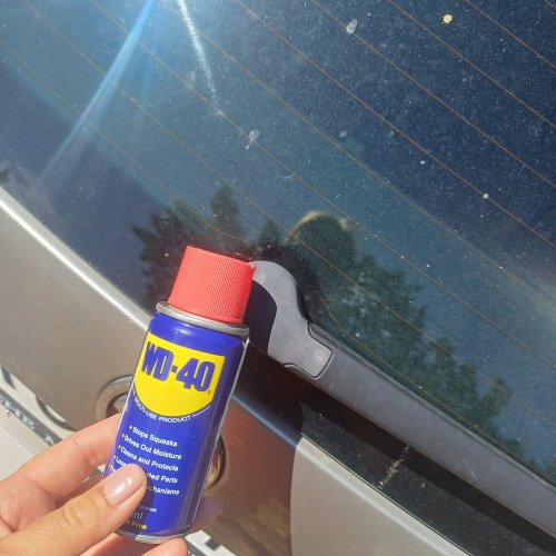 Hátsó ablaktörlő lapát karbantartása WD-40-el