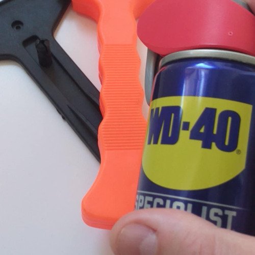 Ablaktörő/vésznyitó wd40