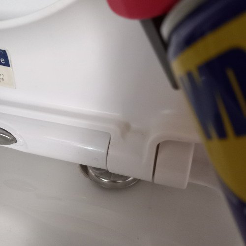 Wc ülöke rögzítő pánt wd40