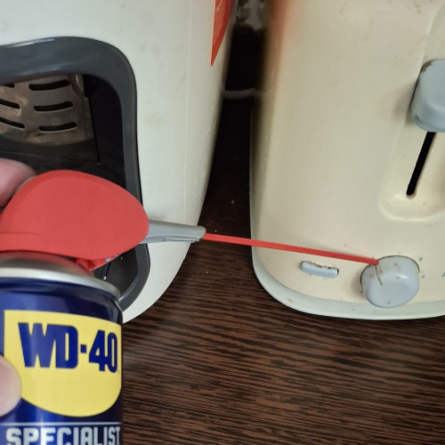 Pirítós sütő nyomógomb WD40