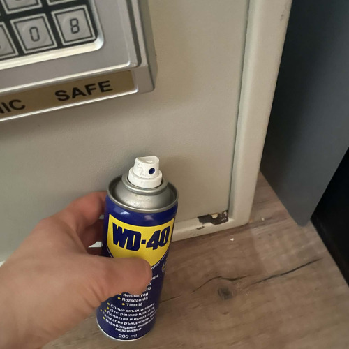 Amikor a széf nehezen nyílik