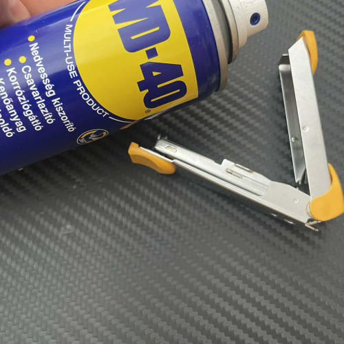 Szorulásra szuper megoldás a WD40