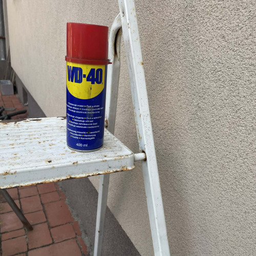 Létra karbantartása WD40-el