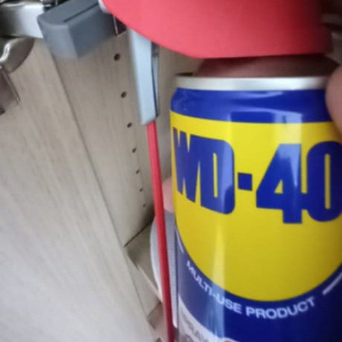 Ajtó zsanér wd40