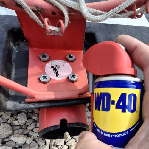 Palánk csavarok wd40