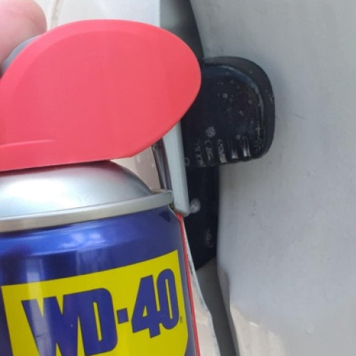 Autó külső kilincs wd40