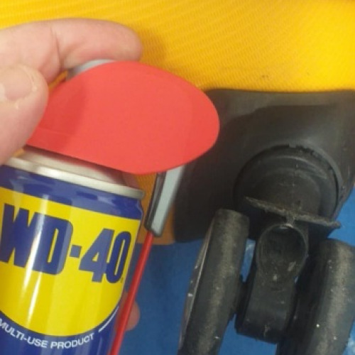 Bőrönd wd40