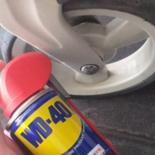 Babakocsi kerék wd40