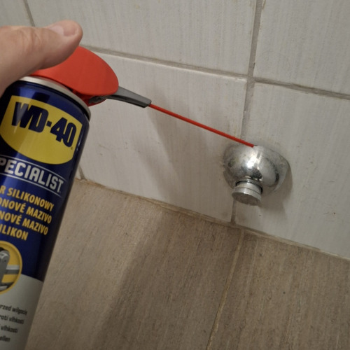Fürdőszobai takaró/elzáró elem wd40