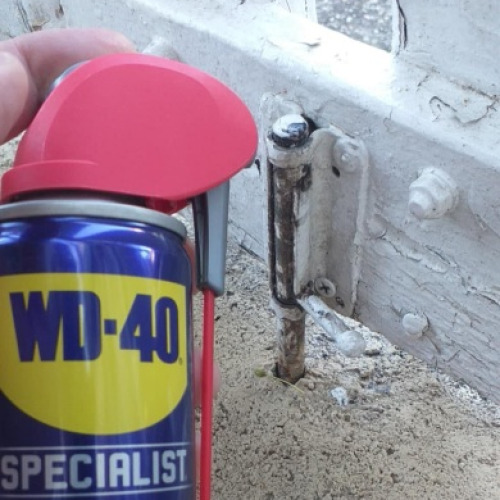 Kis kapu zár wd40