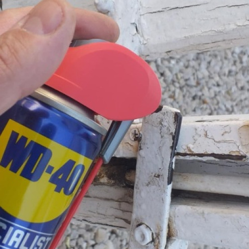 Titkos kapu kallantyú wd40