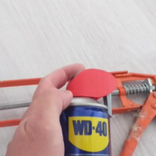 Kinyomó pisztoly rugó wd40