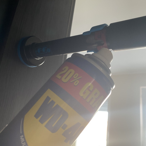 Húzódzkodó állítójának kenése WD-40el