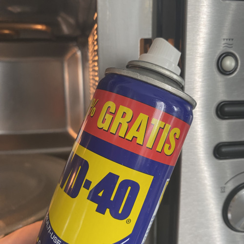 Zár kenése WD-40el