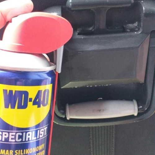 Gurulós bőrönd húzóka wd40