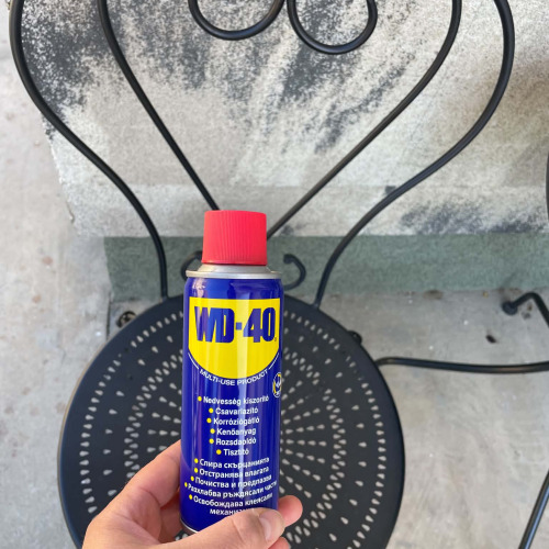 Kovácsoltvas szék felújítás WD40-el