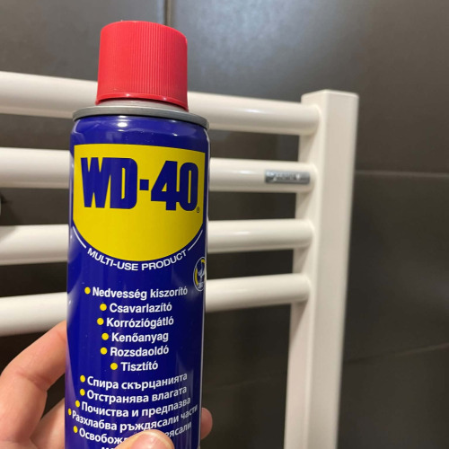 Radiátor karbantartás WD40-el