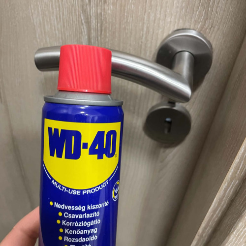 Zár karbantartás WD40-el