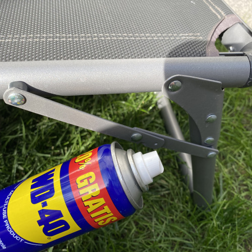 Napágy összehajtható részének kezelése WD-40el