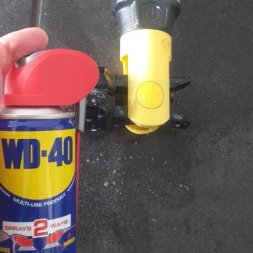 Kézi lámpa wd40