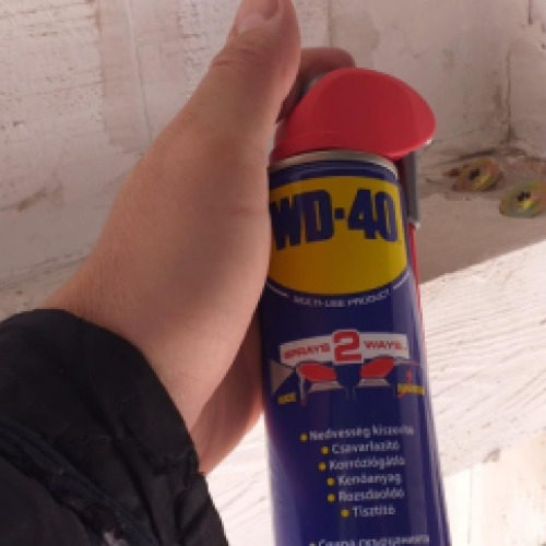 Átmenő csavar wd40