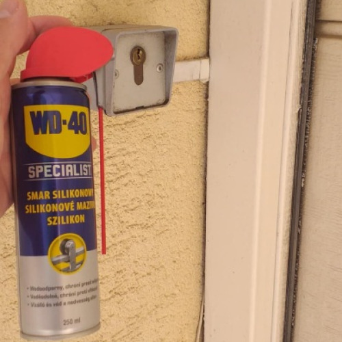 Elektromos garázskapu kulcsnyitó wd40