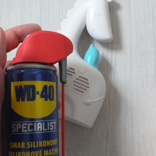 Zenélő játék wd40