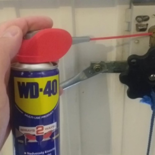 Kapu zárszerkezet wd40