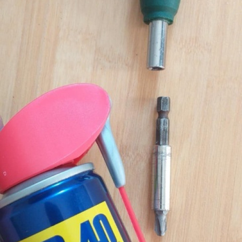 Beszorult bitfej wd40