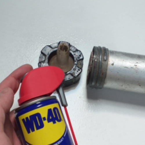 Beszorult kinyomó fej wd40