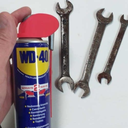 Villáskulcsok karbantartása wd40-nel