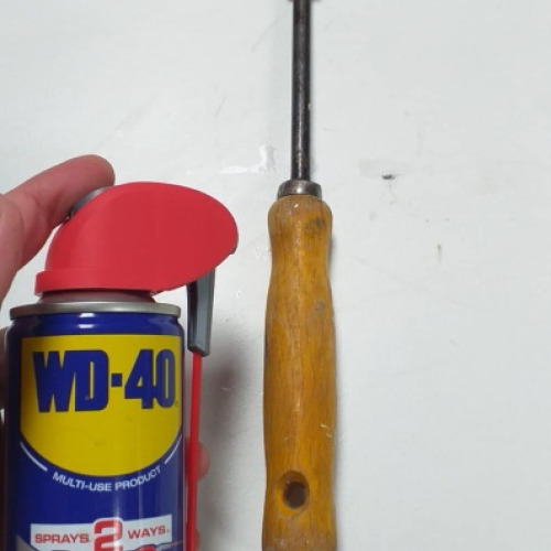 Vas kaparó wd40