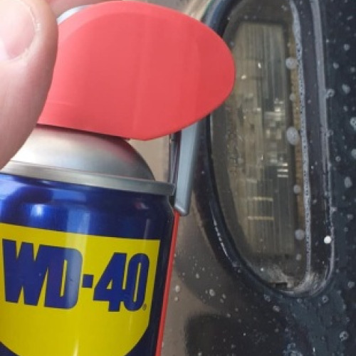 Autó világítás burkolat wd40