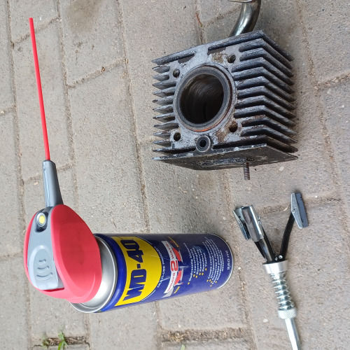 Henger hónolás wd-40 segítségével
