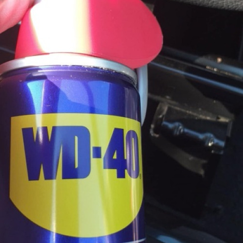 Autó ülés sín wd40