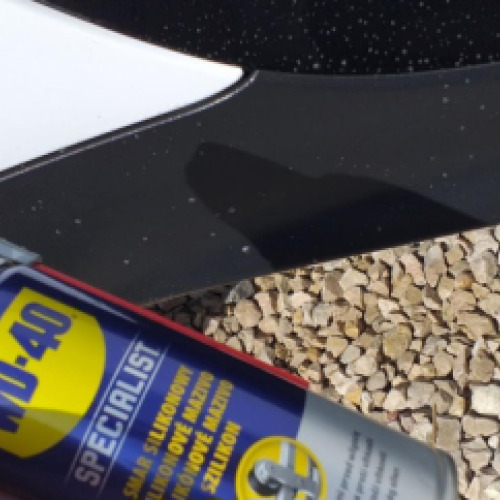 Autó küszöb burkolat wd40