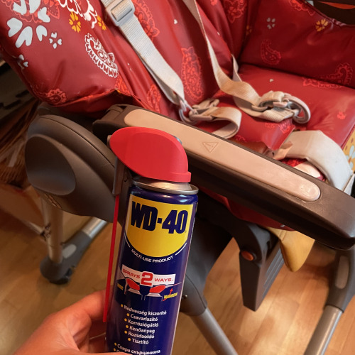 Etetőszék karbantartás WD40-el