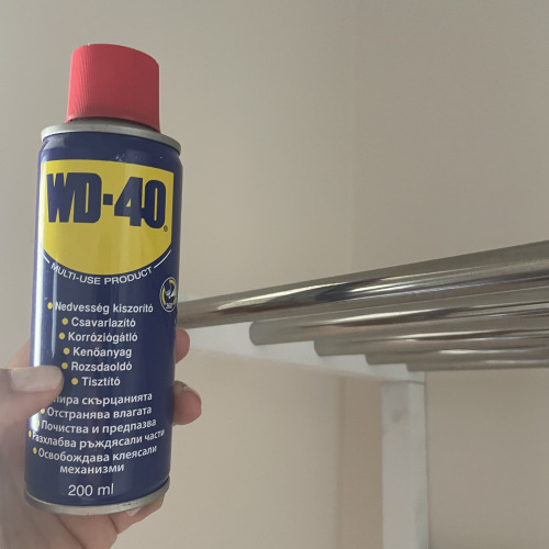 Fém polc karbantartás WD-40-el!