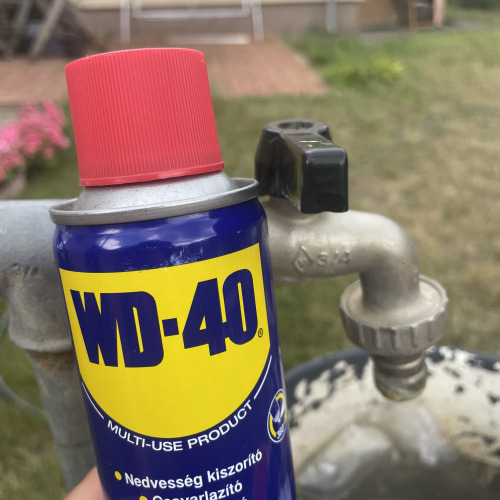 Kerti csap karbantartása WD40-el