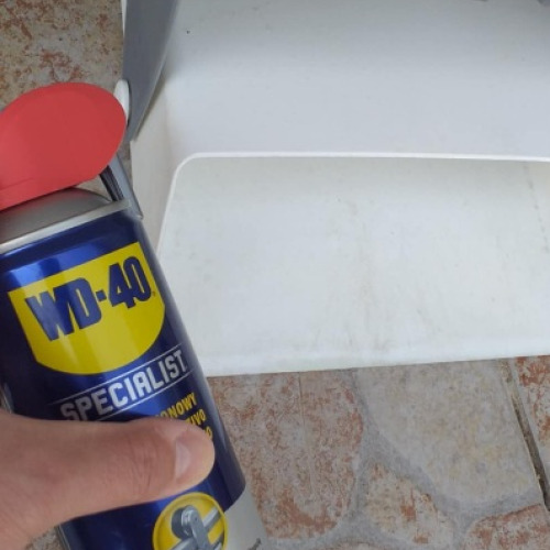 Billenő lapát rögzítő csavar wd40