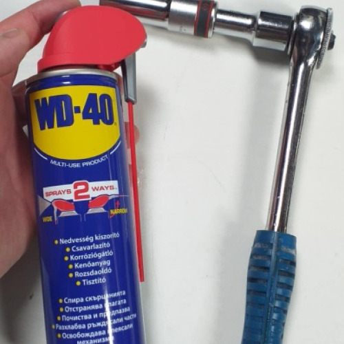 Kerékkulcs wd40