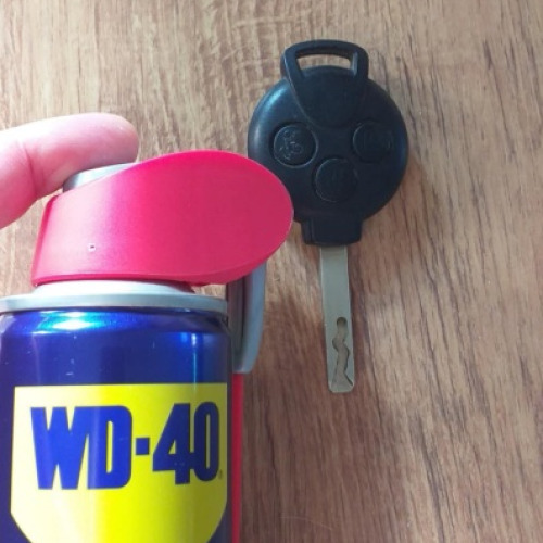 Autó indító kulcs wd40